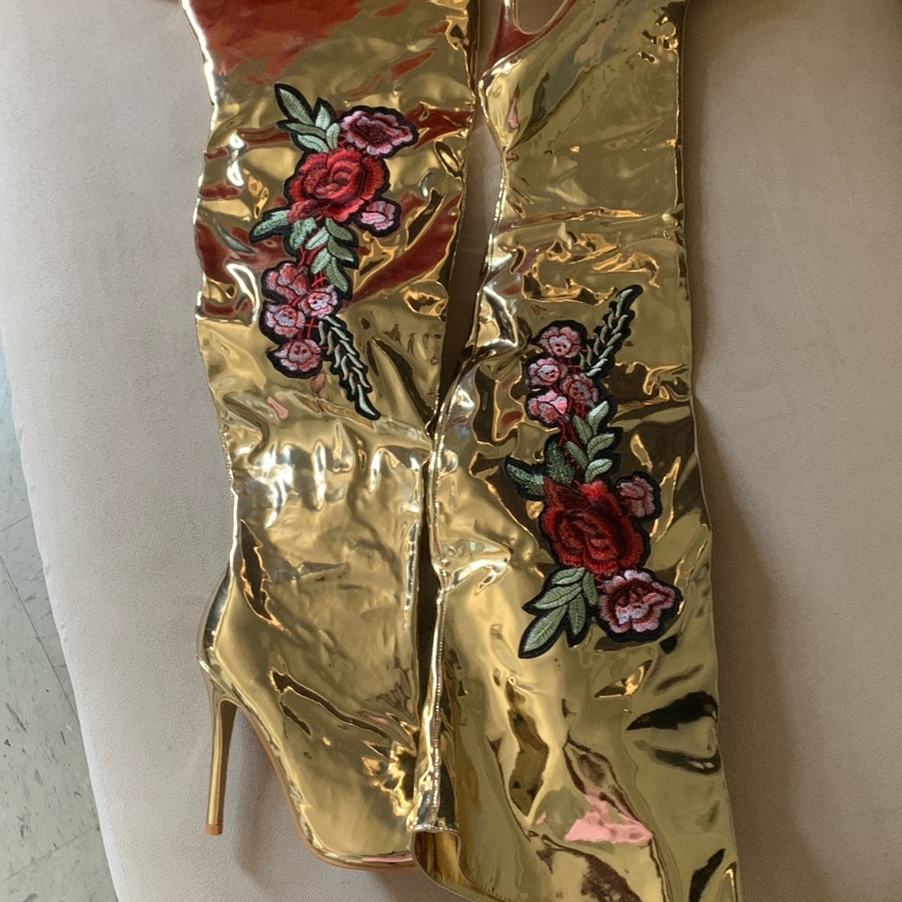 Gold Floral Embroidered Heeled Boots